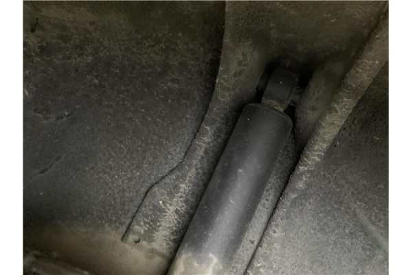 Recambio de amortiguador trasero izquierdo para chrysler saratoga 3.0 v6 referencia OEM IAM SG23131  