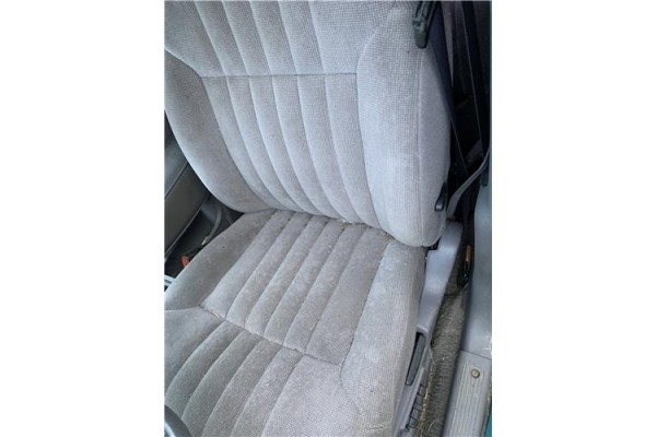 Recambio de asiento delantero izquierdo para chrysler saratoga 3.0 v6 referencia OEM IAM 4705307  