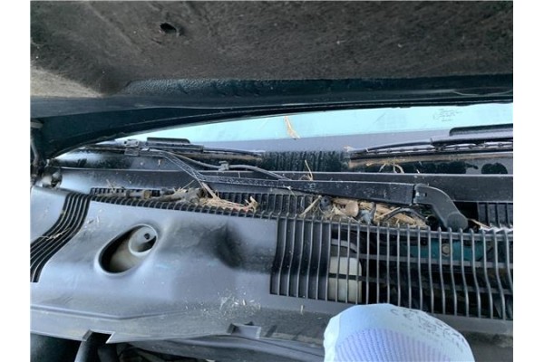 Recambio de brazo limpiaparabrisas delantero derecho para chrysler saratoga 3.0 v6 referencia OEM IAM 4389371AB  