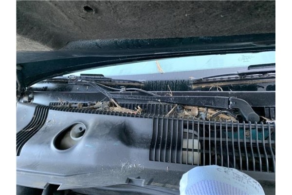 Recambio de brazo limpiaparabrisas delantero derecho para chrysler saratoga 3.0 v6 referencia OEM IAM 4389371AB  