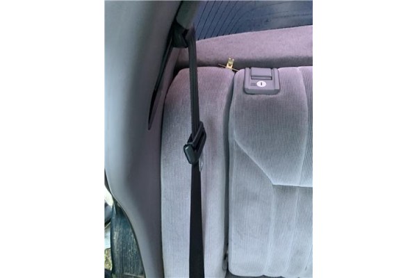 Recambio de cinturon seguridad trasero derecho para chrysler saratoga 3.0 v6 referencia OEM IAM EL70LB7  