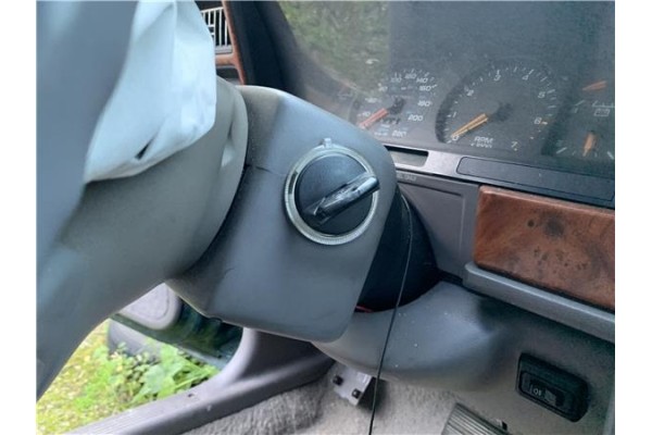 Recambio de clausor para chrysler saratoga 3.0 v6 referencia OEM IAM BE79JC5 3747882 