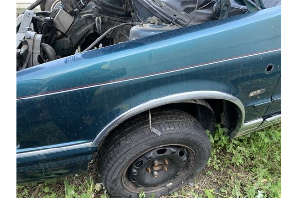 Recambio de mangueta delantero izquierda para chrysler saratoga 3.0 v6 referencia OEM IAM 4449819  