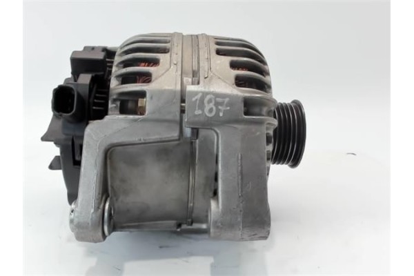 Recambio de alternador para opel zafira a 2.0 club referencia OEM IAM 09131133 0124515032 24436224 , OPEL | 6204116 , OPEL