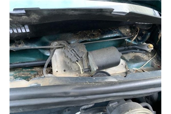 Recambio de motor limpiaparabrisas delantero para chrysler saratoga 3.0 v6 referencia OEM IAM 4389131  