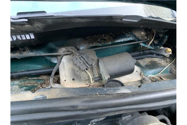 Recambio de motor limpiaparabrisas delantero para chrysler saratoga 3.0 v6 referencia OEM IAM 4389131  