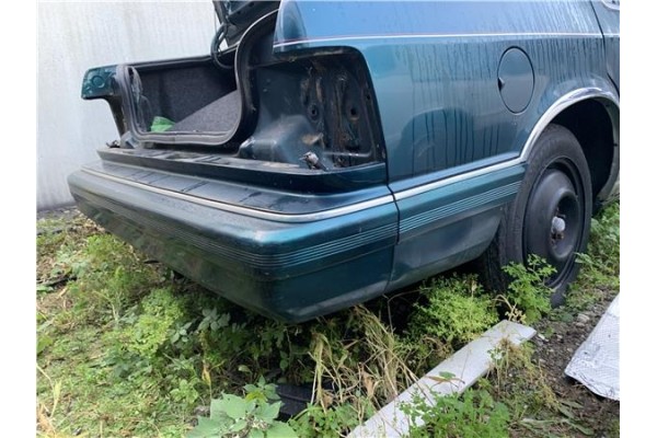 Recambio de paragolpes trasero para chrysler saratoga 3.0 v6 referencia OEM IAM 4388620  