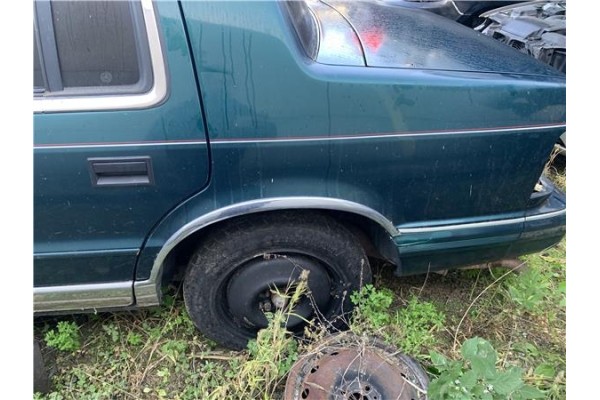 Recambio de puente trasero para chrysler saratoga 3.0 v6 referencia OEM IAM 4656176  