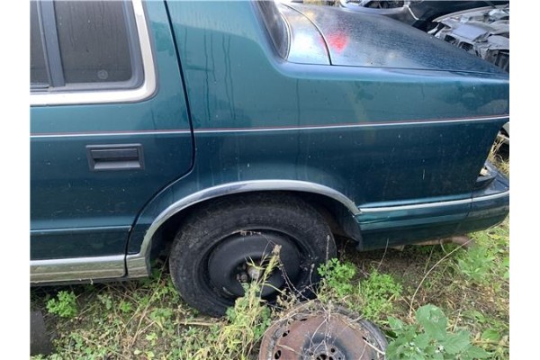 Recambio de puente trasero para chrysler saratoga 3.0 v6 referencia OEM IAM 4656176  