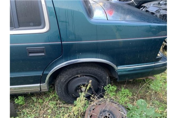 Recambio de puente trasero para chrysler saratoga 3.0 v6 referencia OEM IAM 4656176  