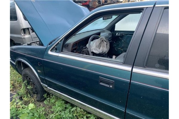 Recambio de puerta delantero izquierda para chrysler saratoga 3.0 v6 referencia OEM IAM 4443861  