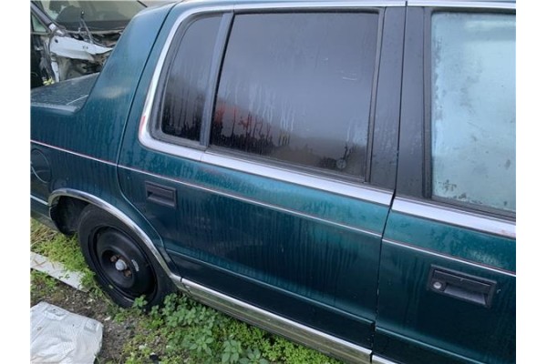 Recambio de puerta trasero derecha para chrysler saratoga 3.0 v6 referencia OEM IAM 4443862  