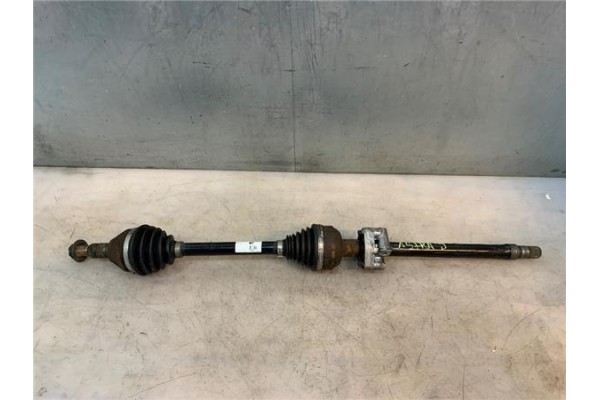 Recambio de palier delantero derecho para opel astra j 1.7 cdti referencia OEM IAM   