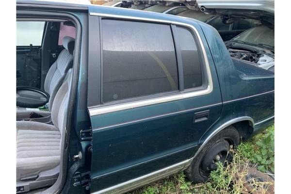 Recambio de puerta trasero izquierda para chrysler saratoga 3.0 v6 referencia OEM IAM 4443863  