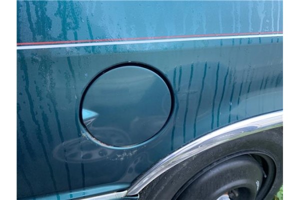 Recambio de tapa exterior combustible para chrysler saratoga 3.0 v6 referencia OEM IAM 4416406  