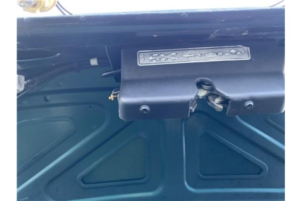 Recambio de cierre electromagnetico porton para chrysler saratoga 3.0 v6 referencia OEM IAM 4658432  