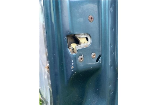 Recambio de cierre electromagnetico delantero derecho para chrysler saratoga 3.0 v6 referencia OEM IAM 4336377  