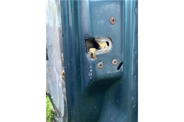 Recambio de cierre electromagnetico delantero derecho para chrysler saratoga 3.0 v6 referencia OEM IAM 4336377  