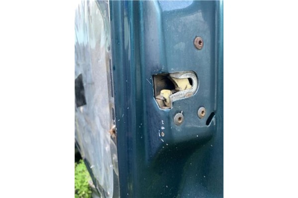 Recambio de cierre electromagnetico delantero derecho para chrysler saratoga 3.0 v6 referencia OEM IAM 4336377  