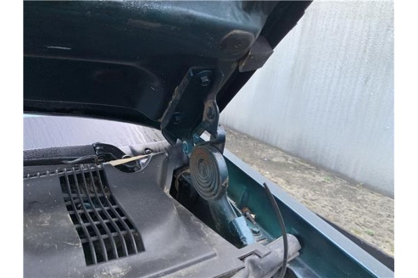 Recambio de bisagra capo izquierda para chrysler saratoga 3.0 v6 referencia OEM IAM 4534727  