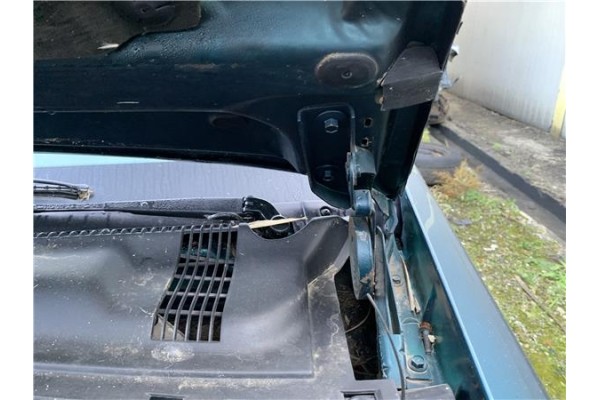 Recambio de bisagra capo izquierda para chrysler saratoga 3.0 v6 referencia OEM IAM 4534727  