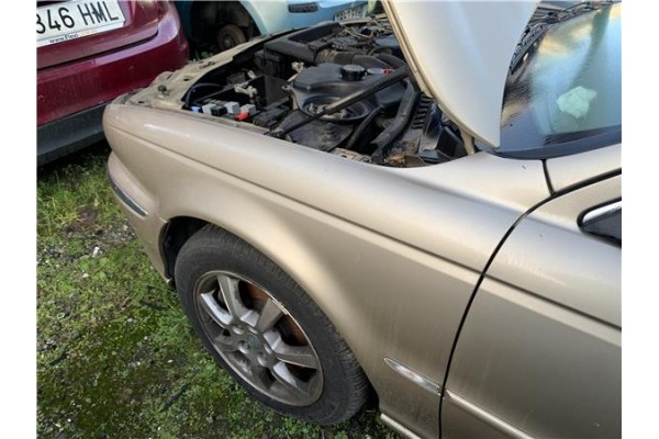 Recambio de aleta delantero izquierda para jaguar x-type 2.0 d executive referencia OEM IAM C2S23560  