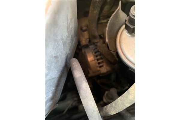Recambio de alternador para jaguar x-type 2.0 d executive referencia OEM IAM C2S27198 C2S47100 
