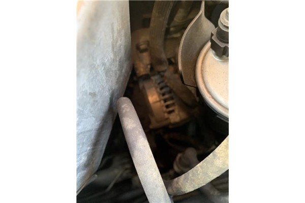 Recambio de alternador para jaguar x-type 2.0 d executive referencia OEM IAM C2S27198 C2S47100 