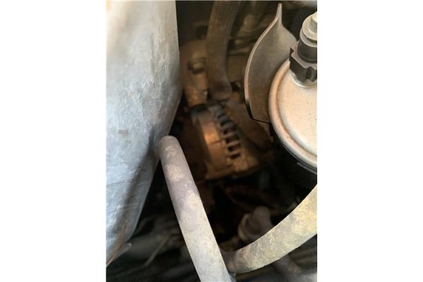 Recambio de alternador para jaguar x-type 2.0 d executive referencia OEM IAM C2S27198 C2S47100 