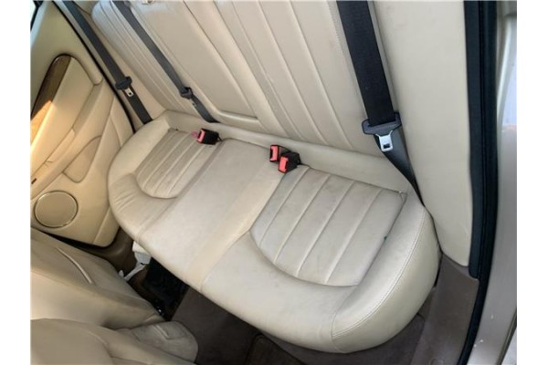 Recambio de asientos traseros para jaguar x-type 2.0 d executive referencia OEM IAM C2S15284SEL  