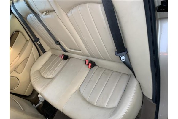 Recambio de asientos traseros para jaguar x-type 2.0 d executive referencia OEM IAM C2S15284SEL  