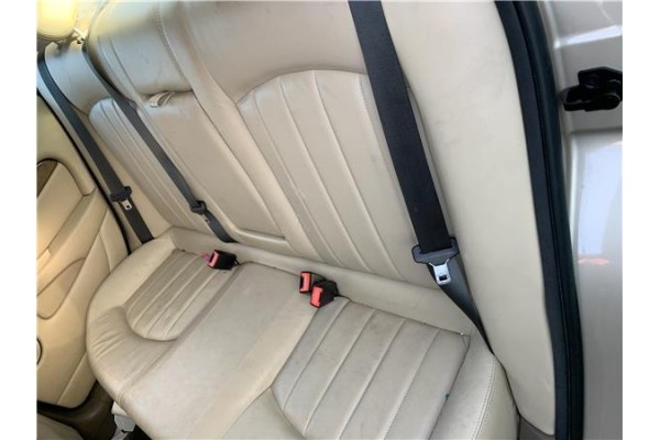 Recambio de asientos traseros para jaguar x-type 2.0 d executive referencia OEM IAM C2S15284SEL  
