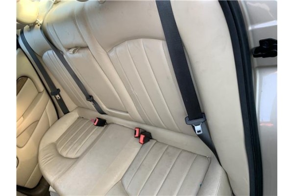 Recambio de asientos traseros para jaguar x-type 2.0 d executive referencia OEM IAM C2S15284SEL  