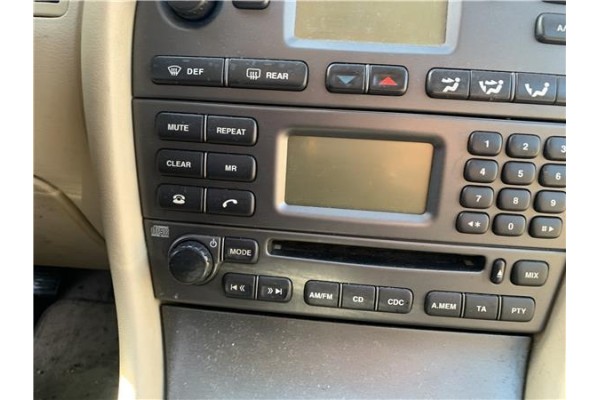 Recambio de autoradio para jaguar x-type 2.0 d executive referencia OEM IAM C2S31312  