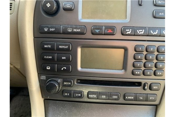 Recambio de autoradio para jaguar x-type 2.0 d executive referencia OEM IAM C2S31312  