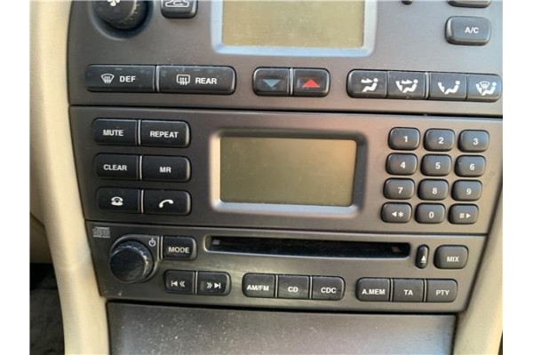 Recambio de autoradio para jaguar x-type 2.0 d executive referencia OEM IAM C2S31312  