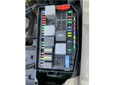 Recambio de caja fusibles/rele para jaguar x-type 2.0 d executive referencia OEM IAM C2S35967  
