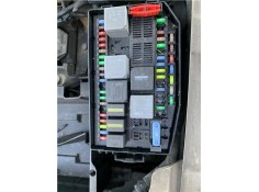 Recambio de caja fusibles/rele para jaguar x-type 2.0 d executive referencia OEM IAM C2S35967  