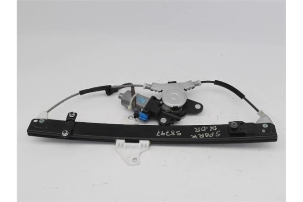 Recambio de motor elevalunas delantero derecho para chevrolet spark 1.0 basis referencia OEM IAM   