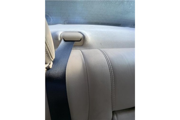 Recambio de cinturon seguridad trasero central para jaguar x-type 2.0 d executive referencia OEM IAM C2S34048  