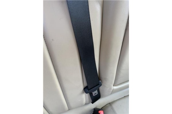 Recambio de cinturon seguridad trasero central para jaguar x-type 2.0 d executive referencia OEM IAM C2S34048  