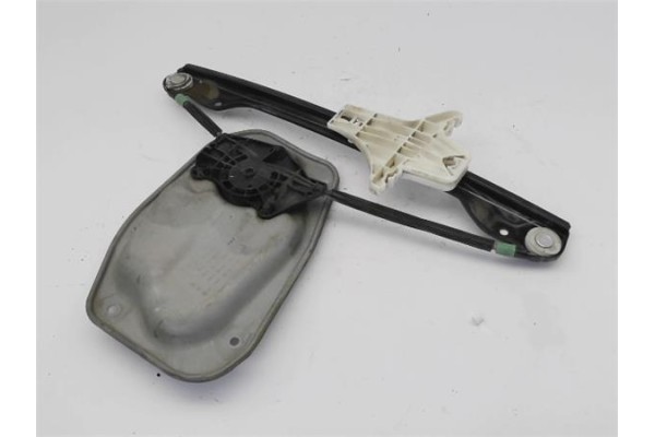 Recambio de motor elevalunas trasero derecho para volkswagen golf v (1k1) 1.6 referencia OEM IAM   