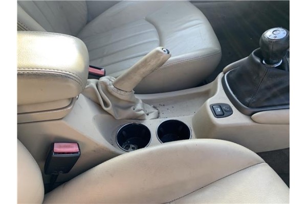 Recambio de consola para jaguar x-type 2.0 d executive referencia OEM IAM C2S30686LEG  