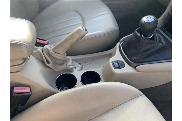 Recambio de consola para jaguar x-type 2.0 d executive referencia OEM IAM C2S30686LEG  