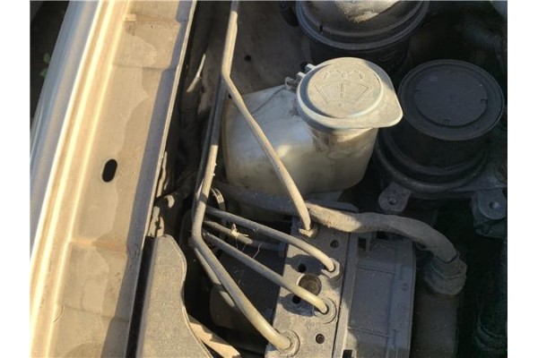 Recambio de deposito limpiaparabrisas para jaguar x-type 2.0 d executive referencia OEM IAM C2S25558 C2S39575 