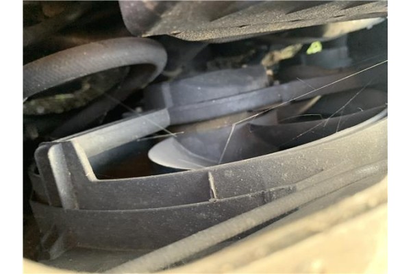 Recambio de electroventilador para jaguar x-type 2.0 d executive referencia OEM IAM C2S27035 C2S49717 