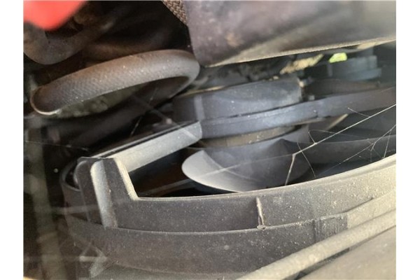 Recambio de electroventilador para jaguar x-type 2.0 d executive referencia OEM IAM C2S27035 C2S49717 