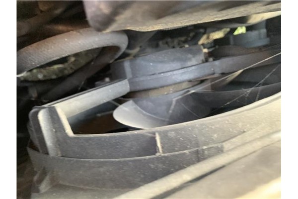 Recambio de electroventilador para jaguar x-type 2.0 d executive referencia OEM IAM C2S27035 C2S49717 