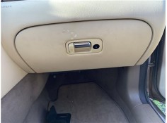 Recambio de guantera salpicadero para jaguar x-type 2.0 d executive referencia OEM IAM C2S35144LEG C2S25238ZHE 