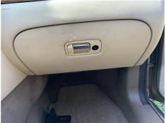 Recambio de guantera salpicadero para jaguar x-type 2.0 d executive referencia OEM IAM C2S35144LEG C2S25238ZHE 